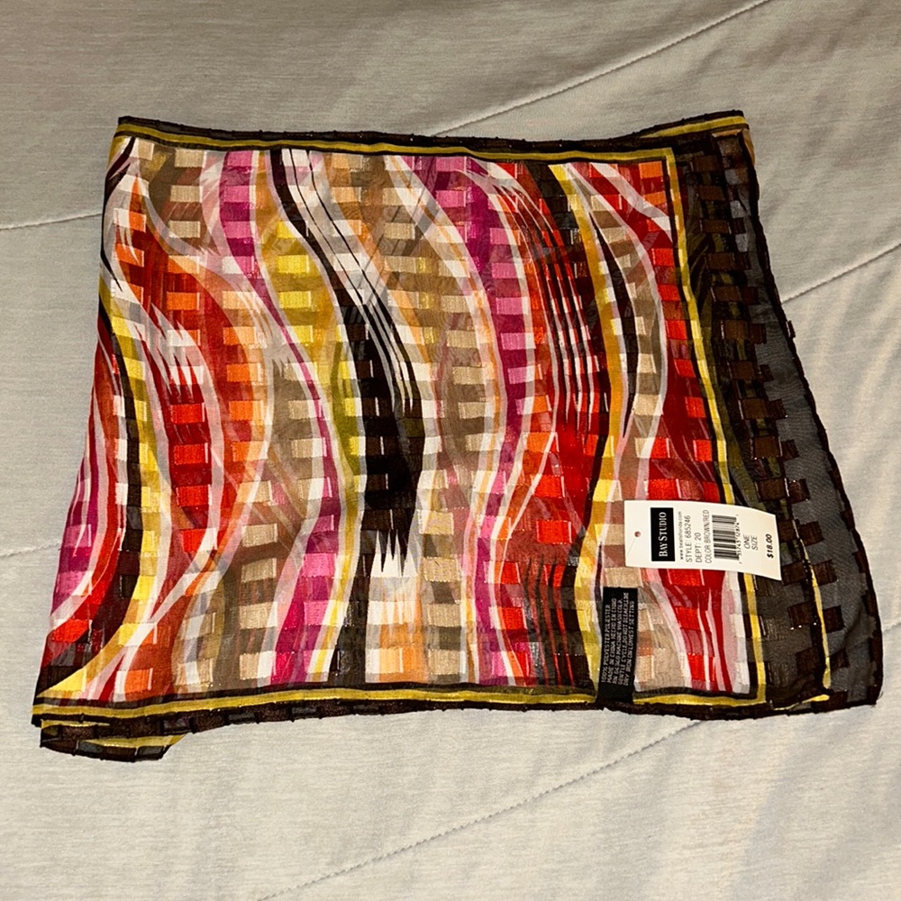 NWT BAY STUDIO scarf